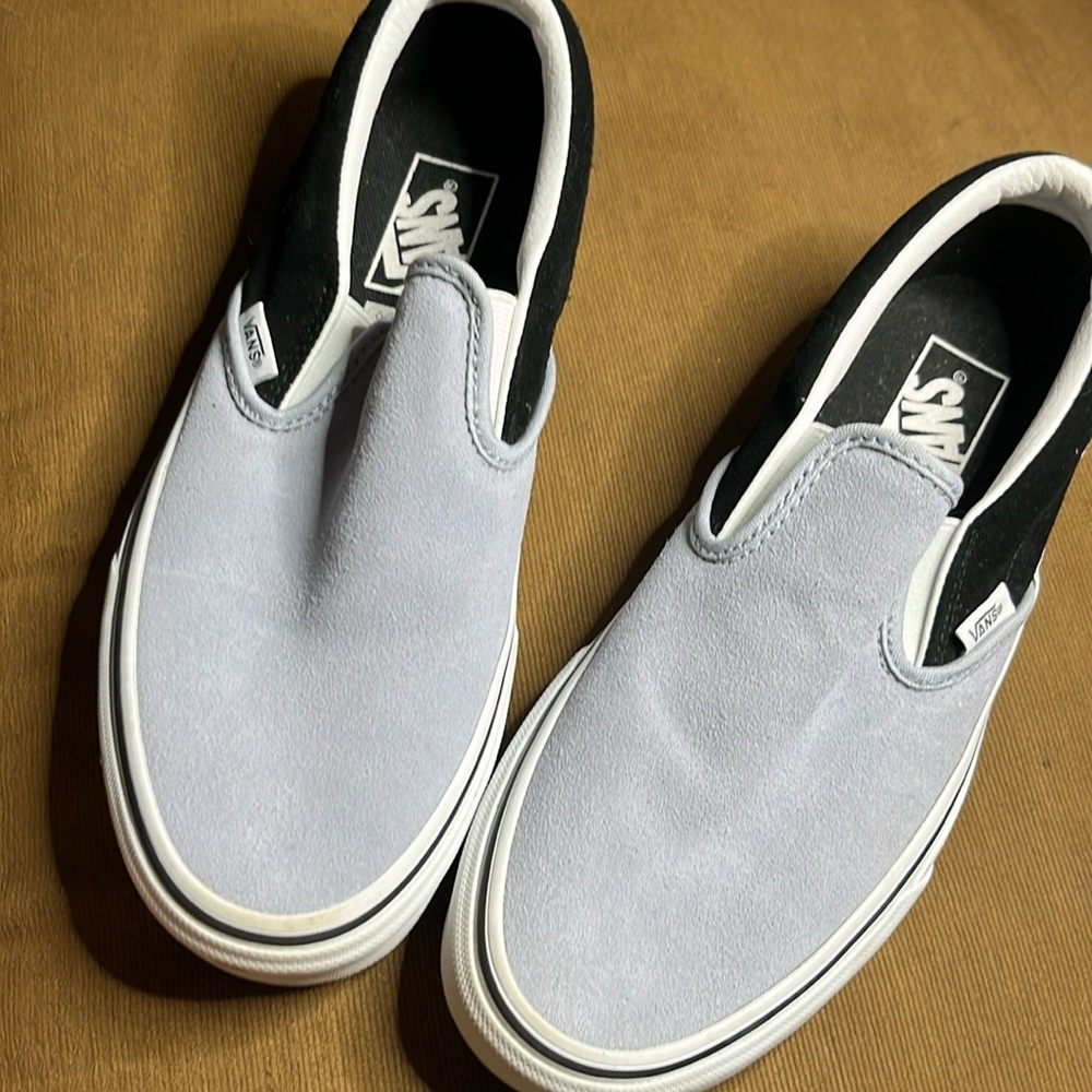 Suede lavender vans